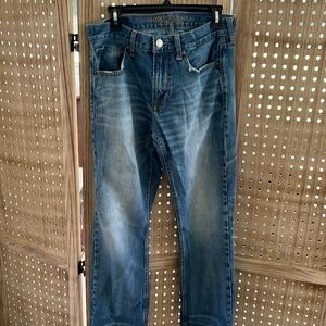 American eagle 34x32 construction jeans